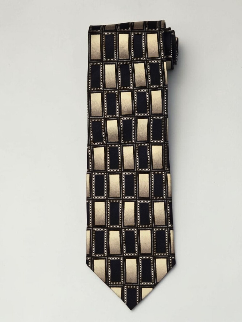 Giorgio Brutini 100% Silk Tie Black Gold Sheen Art Deco Geometric Grid Print